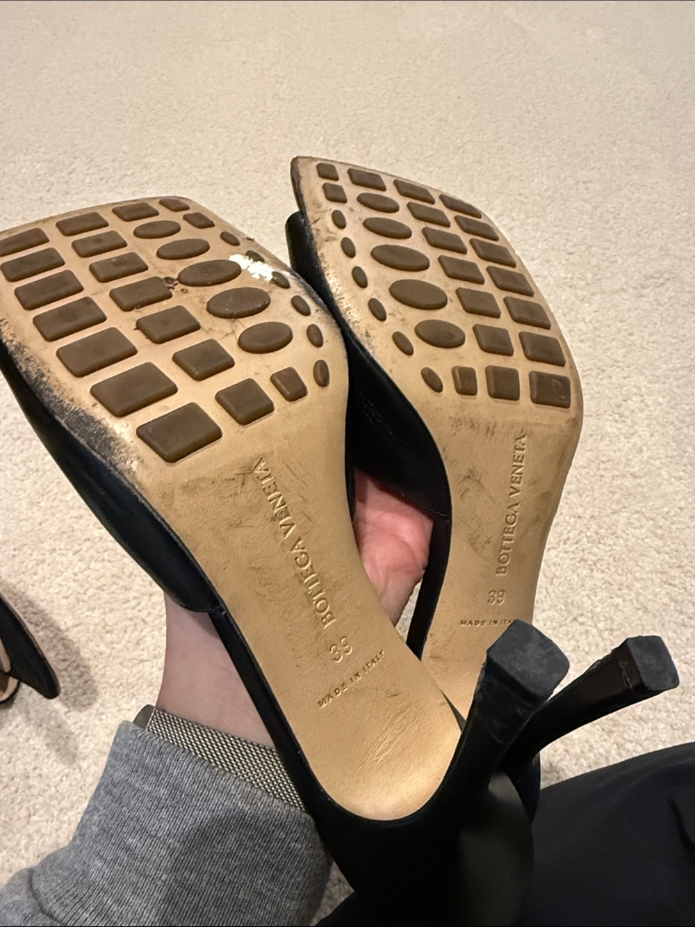 Bottega Veneta Stretch Mule Sandals - Picture 8 of 9